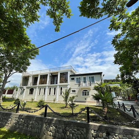 Aparthotel House On Moryakov 55 Czakwi Zewnętrze zdjęcie