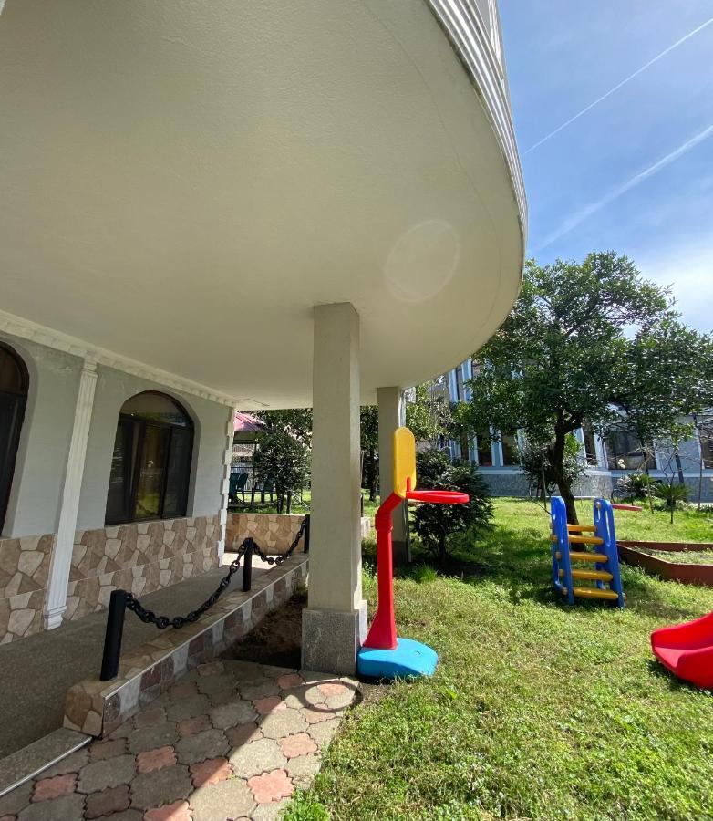 Aparthotel House On Moryakov 55 Czakwi Zewnętrze zdjęcie