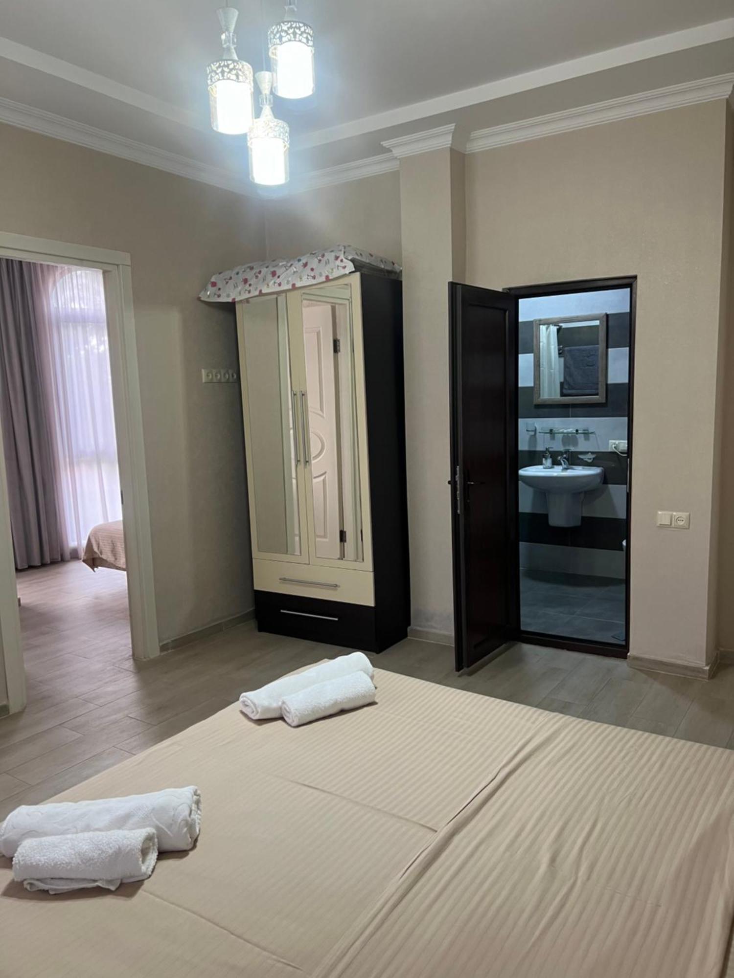Aparthotel House On Moryakov 55 Czakwi Zewnętrze zdjęcie