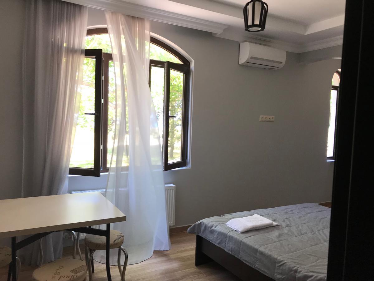 Aparthotel House On Moryakov 55 Czakwi Zewnętrze zdjęcie